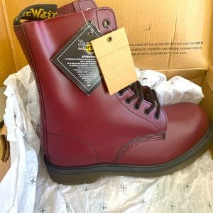 Dr Martens Cherry Red NIB